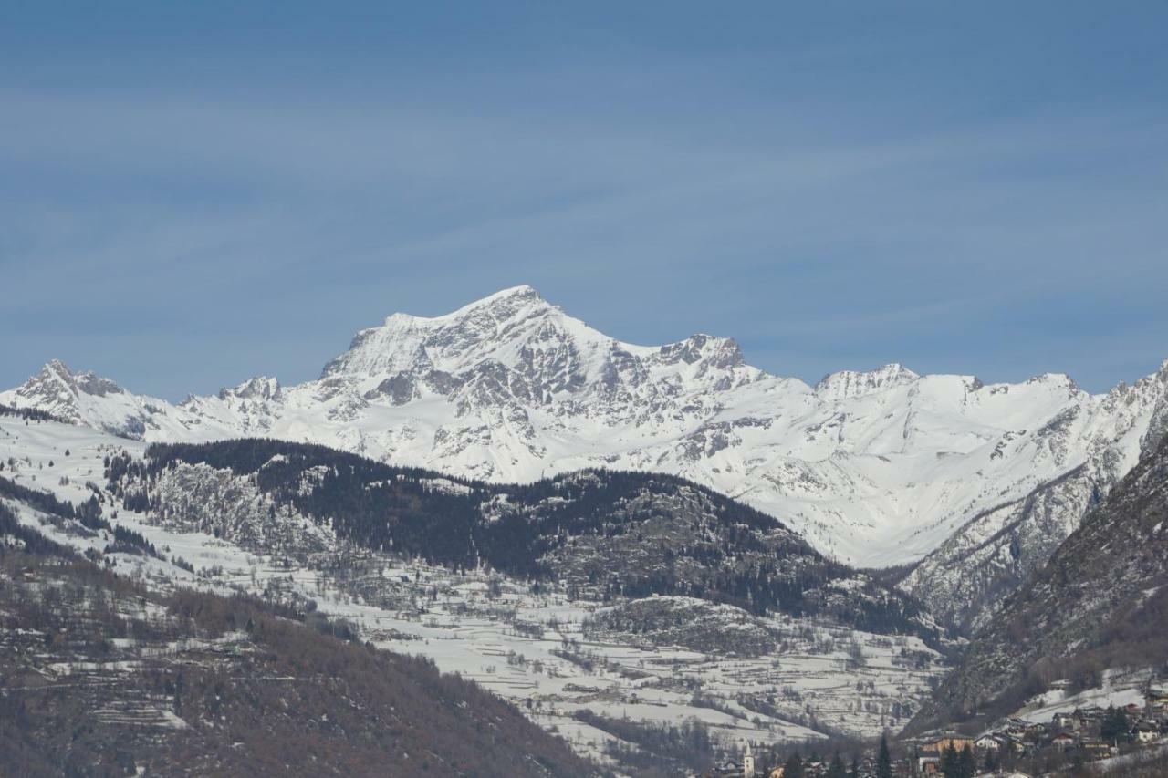 Maison Mey - Cir Vda Gignod 008 Aosta Buitenkant foto